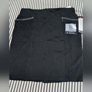 D. Jeans Classic Black Pencil Skirt